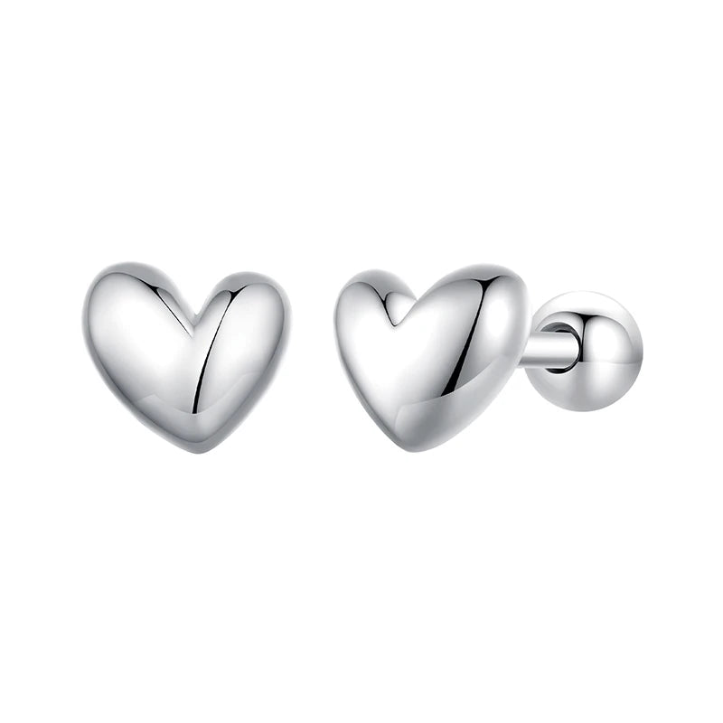 Coeur Petite Stud Earrings – minimalist heart-shaped studs in silver

